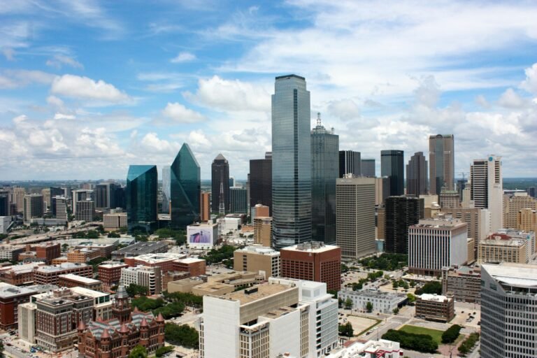Rent a car with driver in Dallas