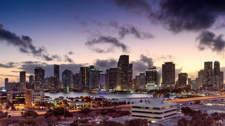 Bus rental with driver in Miami