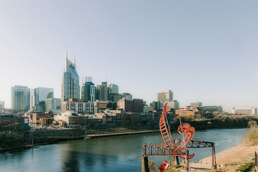 Passenger Van Rental in Nashville with driver