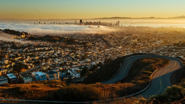 Bus rental with driver in San Francisco
