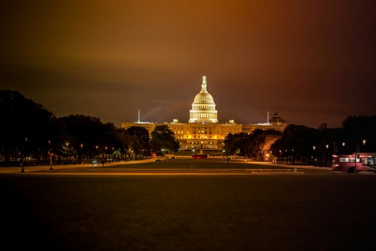 Bus rental with driver in Washington